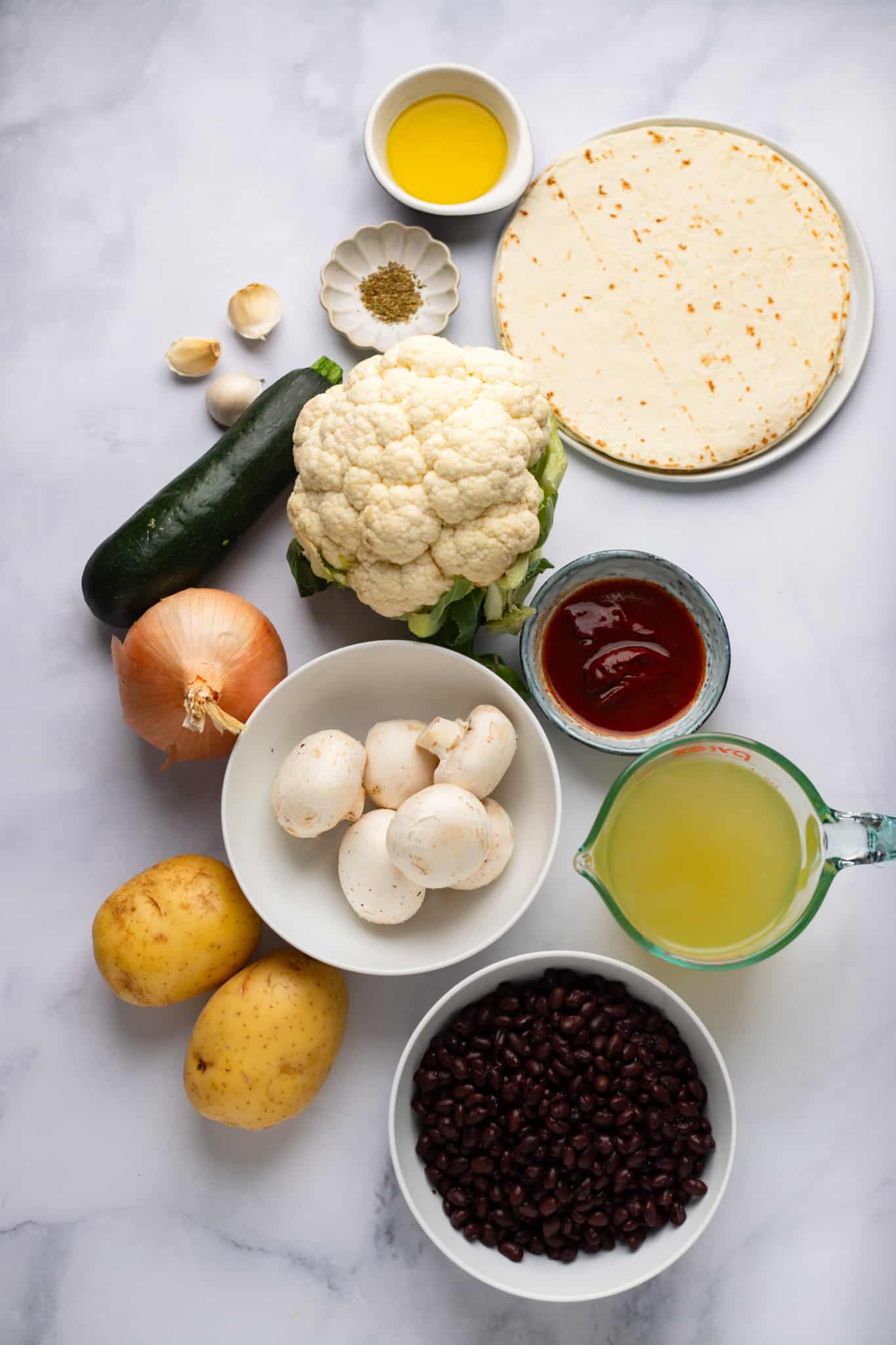 Ingredients for roast vegetables with black beans sauce.