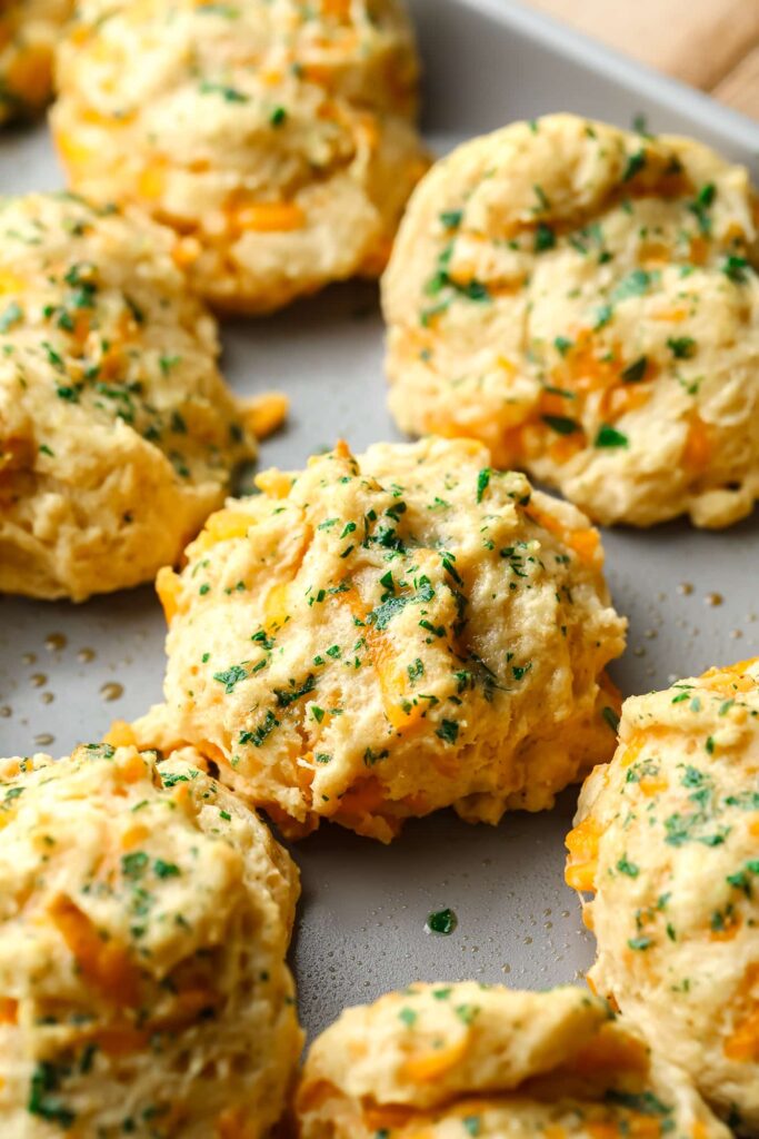 Cheddar Vegan Bay cookies