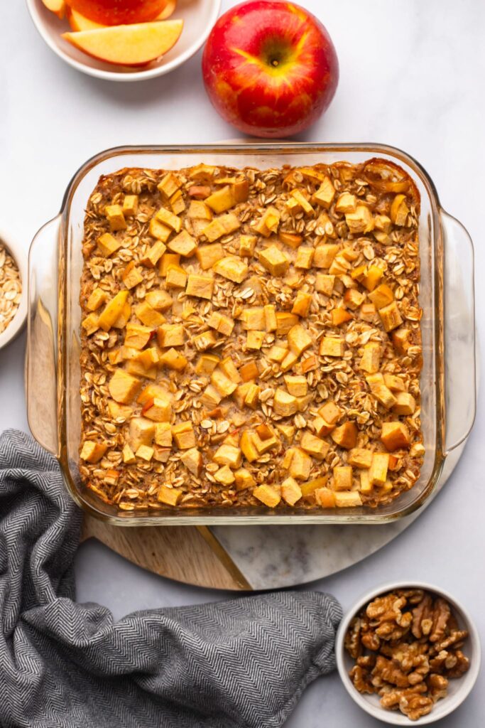 Oats in the apple oven
