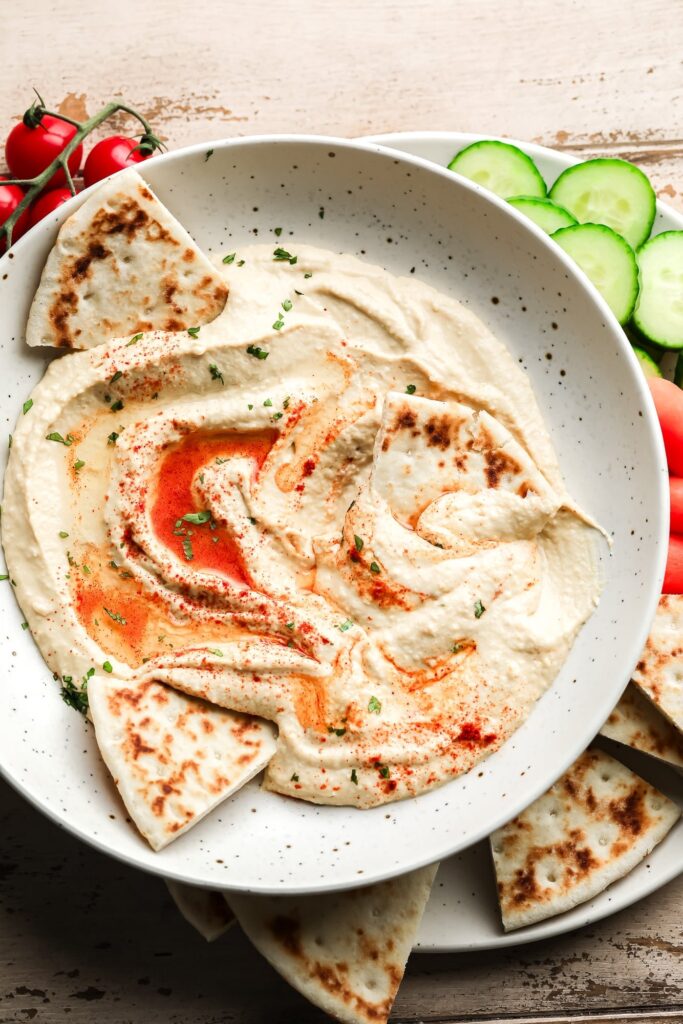 The best and easiest hummus