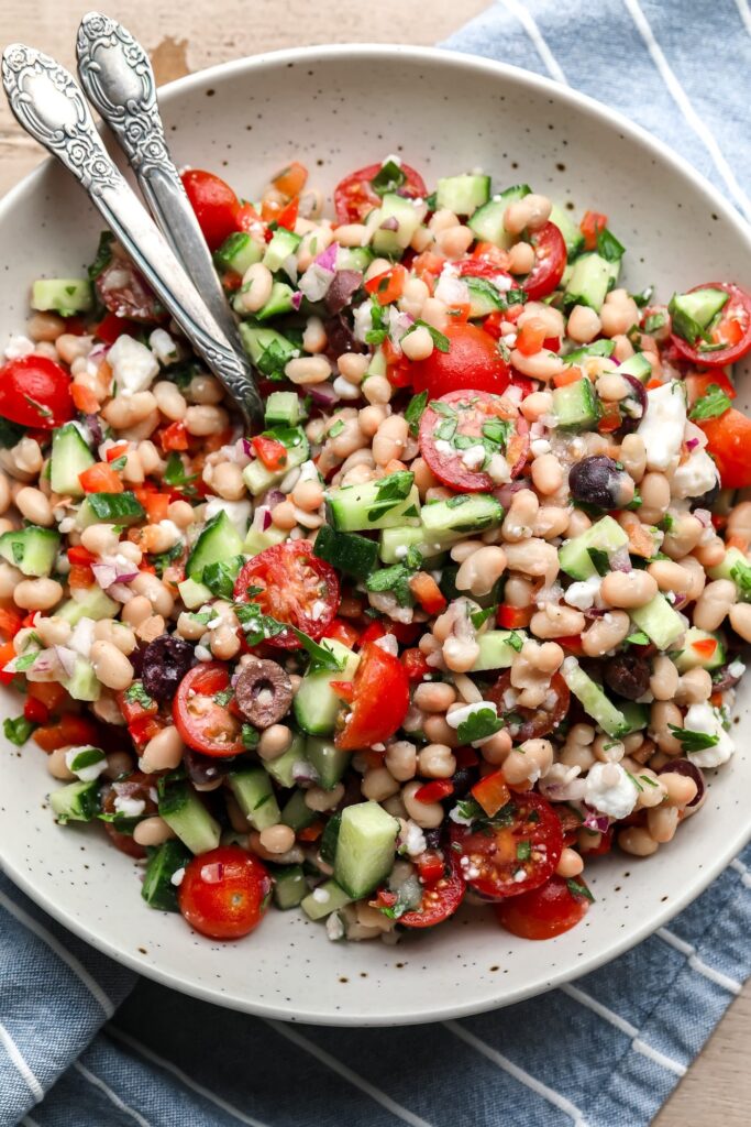 White beans salad